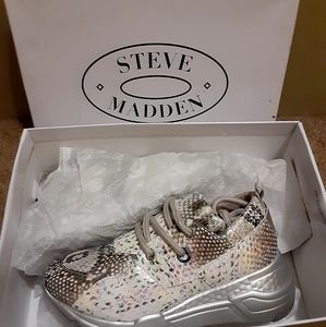 Steve madden kids cliff sneakers